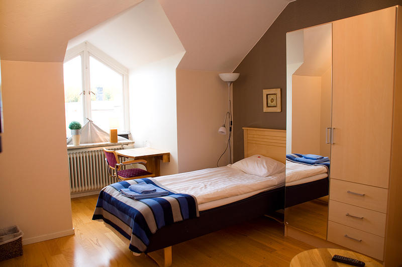 Hotel Vaennaes Vannas Szoba fotó